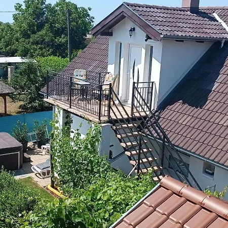 Marianna 根尼斯迪亚斯