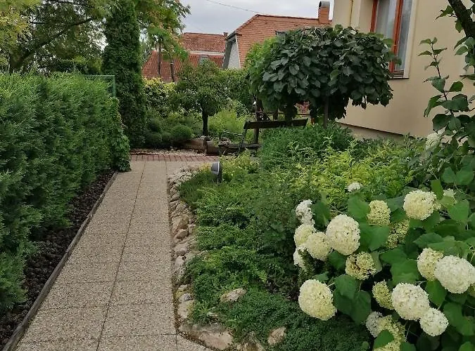 Lägenhet Marianna Gyenesdiás