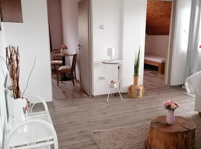 Marianna Lägenhet Gyenesdiás